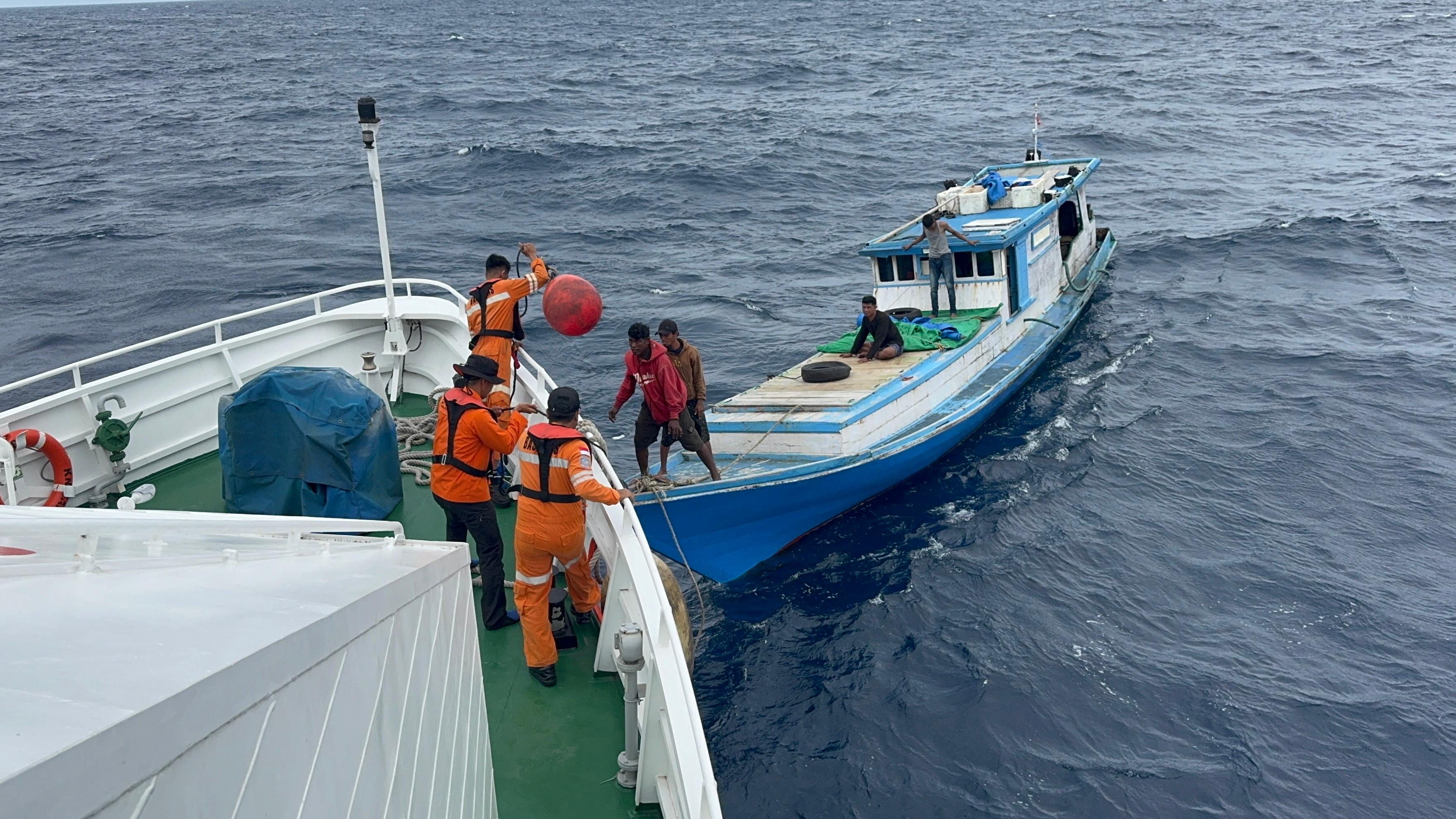 Km Jolor Ditemukan, Empat Abk Selamat Setelah Tiga Hari Pencarian