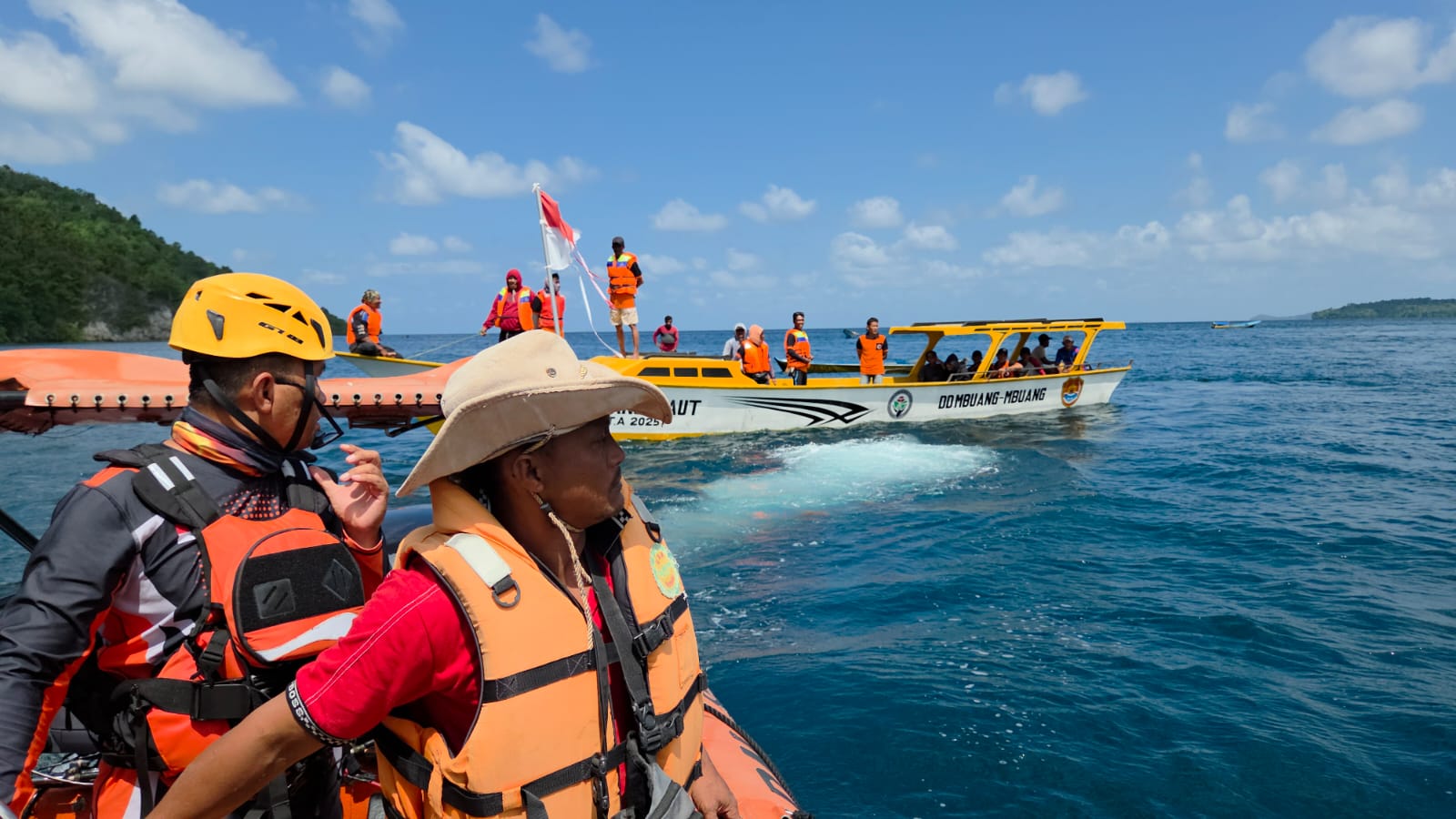 Tim Rescue USS Banggai Laut Laksanakan Pencarian Korban Kapal Katinting Terbalik di Perairan Banggai Laut