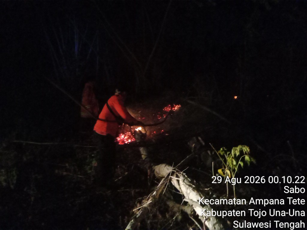 Unit Siaga SAR Ampana Bantu Penanganan Karhutla di Dua Desa